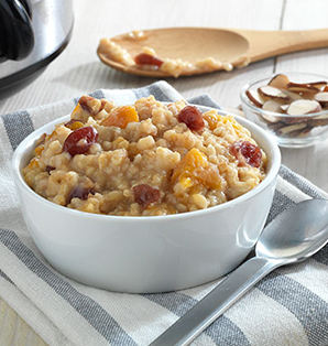 Slow Cooker Cran-Apricot Oatmeal