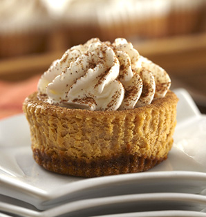 mini pumpkin spice cheesecakes